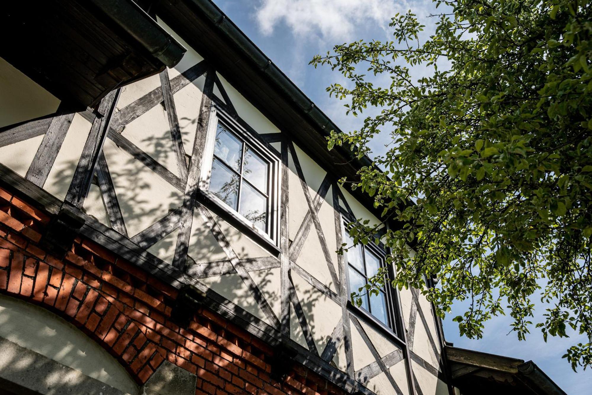 Alte Schule Spittelstein 1Og Rechts Apartment Rödental Екстериор снимка